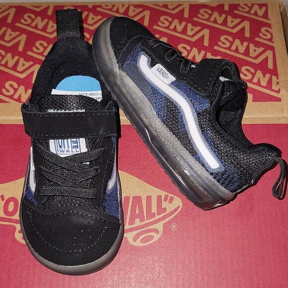 New Vans Evdnt UltimateWaffle (Deuce) Black / True Blue Translucent Sole Size 5